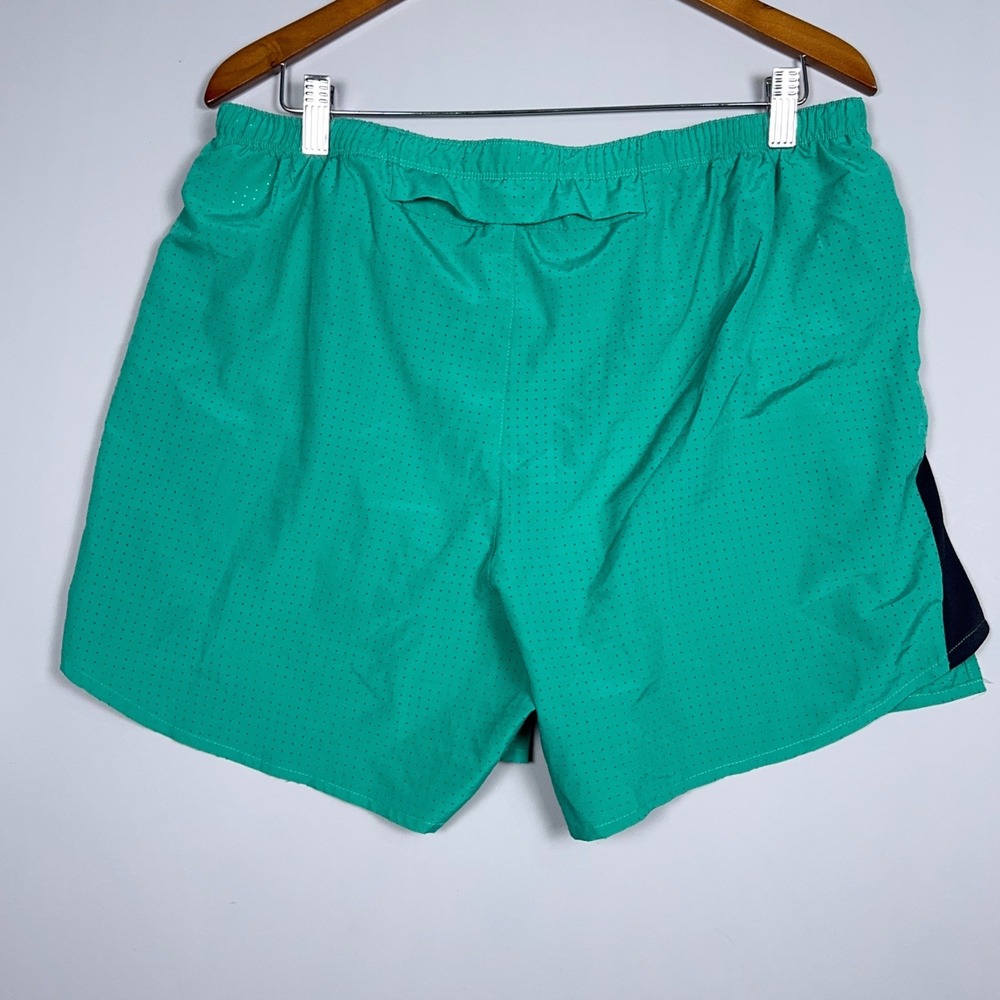 Nike Run Division Challenger Running Mens Size XL 5" Inseam Teal Gorpcore Gym - Picture 2 of 9